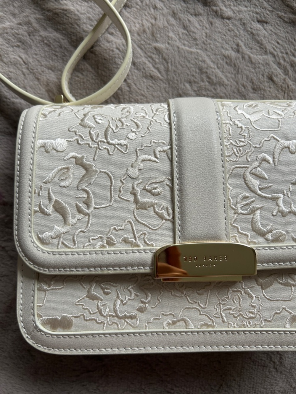 Ted Baker Cream Floral Embroidered Crossbody with Gold Hardware - Picture 2 of 4
